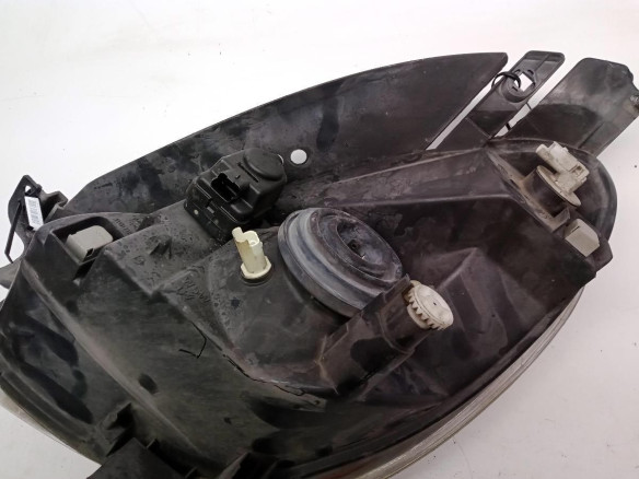 9649557380 FARO DERECHO CITROEN XSARA PICASSO (N68)|Desguaces La Cabaña