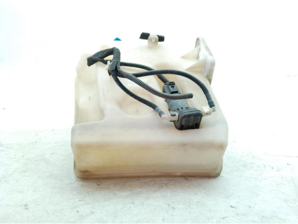 1K0955453 BOTE LIMPIAPARABRISAS VW GOLF V (1K1)|Desguaces La Cabaña