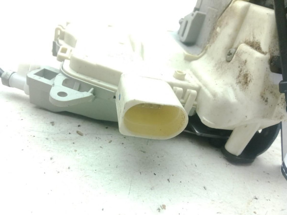 4G0839015E CERRADURA PUERTA LAT TRA IZQ AUDI A6 (4G2, 4GC, C7)|Desguaces La Cabaña