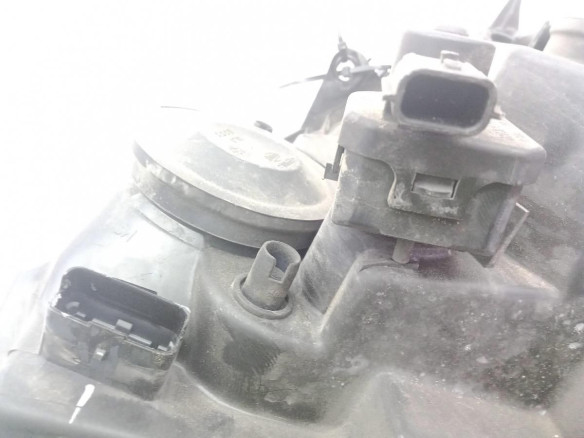 FARO DERECHO RENAULT CLIO II Furgón (SB0/1/2_)|Desguaces La Cabaña