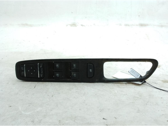 255702886R MANDO ELEVALUNAS PUERTA LAT DEL IZQ RENAULT CLIO IV (BH_)|Desguaces La Cabaña