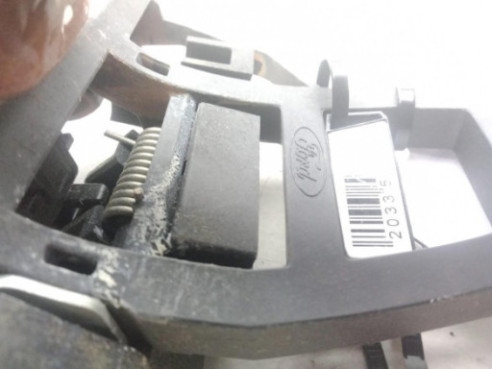 1738727  MANILLA PUERTA LAT TRA IZQ EXT FORD KUGA II (DM2)|Desguaces La Cabaña