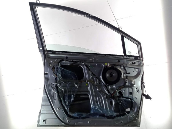 PUERTA LAT DEL IZQ TOYOTA COROLLA Verso (ZER_, ZZE12_, R1_)|Desguaces La Cabaña