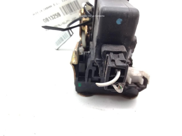 CERRADURA PUERTA LAT DEL IZQ RENAULT LAGUNA I (B56_, 556_)|Desguaces La Cabaña