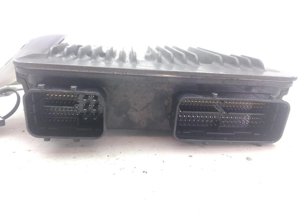 896610ZU10 CENTRALITA MOTOR TOYOTA COROLLA Ranchera familiar (_E21_)|Desguaces La Cabaña