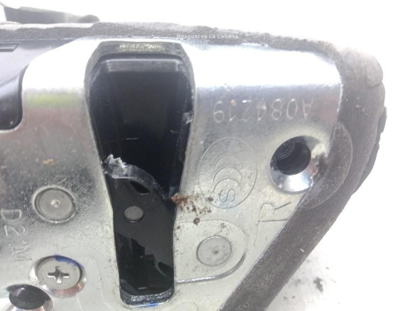 CERRADURA PUERTA LAT TRA DER TOYOTA COROLLA Ranchera familiar (_E21_)|Desguaces La Cabaña