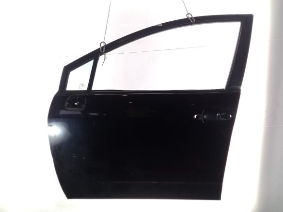 670020F011  PUERTA LAT DEL IZQ TOYOTA COROLLA Verso (ZER_, ZZE12_, R1_)|Desguaces La Cabaña