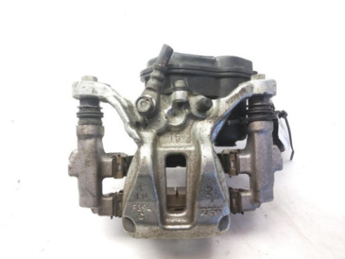 8511012080 MOTOR LIMPIAPARABRISAS DEL TOYOTA COROLLA Ranchera familiar (_E21_)|Desguaces La Cabaña 2