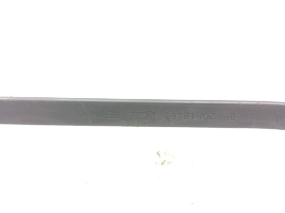 20812593 BRAZO LIMPIAPARABRISAS DEL IZQ OPEL ZAFIRA TOURER C (P12)|Desguaces La Cabaña