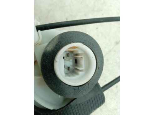 690500D310  CERRADURA PUERTA LAT TRA DER TOYOTA YARIS (_P13_)|Desguaces La Cabaña