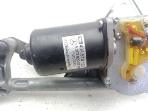 A2038200342 MOTOR LIMPIAPARABRISAS DEL MERCEDES BENZ CLASE C (W203)|Desguaces La Cabaña
