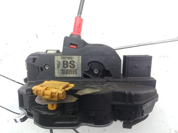 13579557 CERRADURA PUERTA LAT TRA IZQ OPEL ZAFIRA TOURER C (P12)|Desguaces La Cabaña