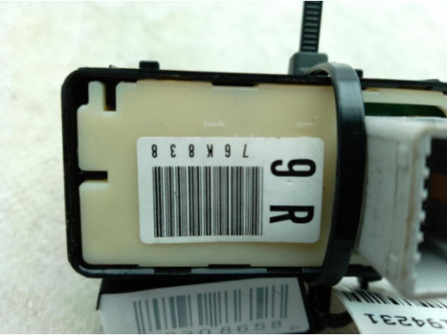 76K838 MANDO ELEVALUNAS PUERTA LAT TRA DER LEXUS IS III (_E3_)|Desguaces La Cabaña