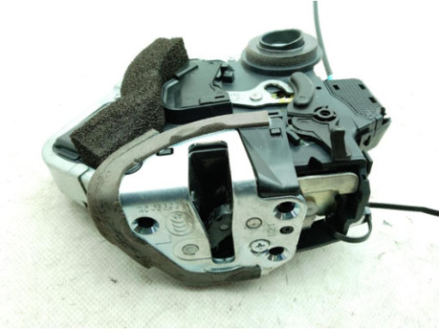 6906053040  CERRADURA PUERTA LAT TRA IZQ LEXUS IS III (_E3_)|Desguaces La Cabaña