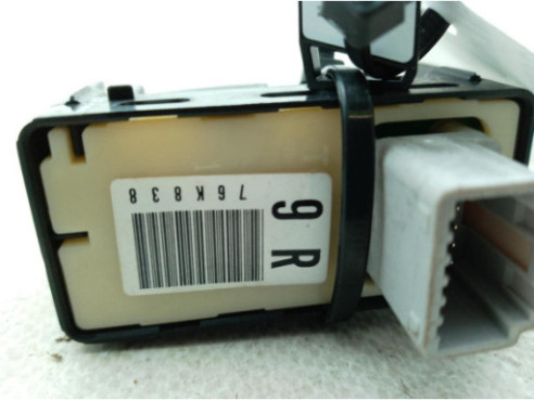 76K838 MANDO ELEVALUNAS PUERTA LAT TRA IZQ LEXUS IS III (_E3_)|Desguaces La Cabaña