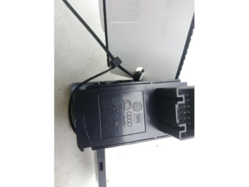 INTERRUPTOR FRENO MANO ELECTRICO SEAT ATECA (KH7)|Desguaces La Cabaña