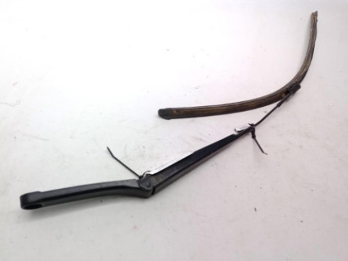 578955409A BRAZO LIMPIAPARABRISAS DEL IZQ SEAT ATECA (KH7)|Desguaces La Cabaña