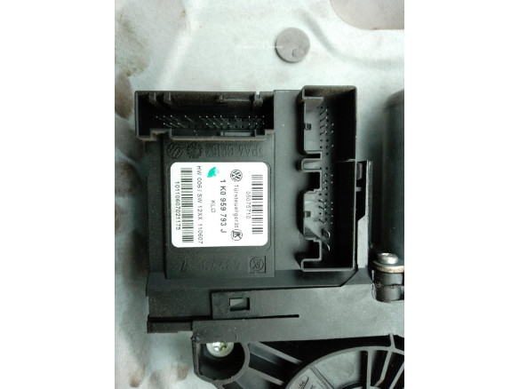 1K0959793J ELEVALUNAS PUERTA LAT DEL IZQ VW CADDY III Furgón (2KA, 2KH, 2CA, 2CH)|Desguaces La Cabaña