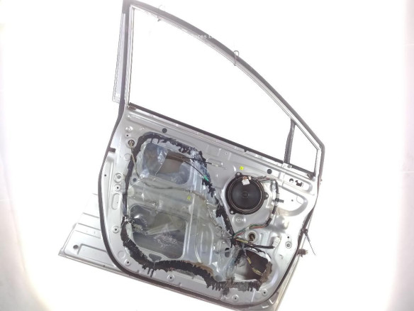 670020F011  PUERTA LAT DEL IZQ TOYOTA COROLLA Verso (ZER_, ZZE12_, R1_)|Desguaces La Cabaña