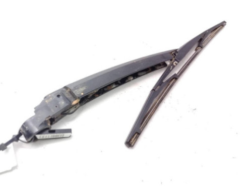 988152J000  BRAZO LIMPIAPARABRISAS TRA PORTÓN HYUNDAI TUCSON (TL)|Desguaces La Cabaña