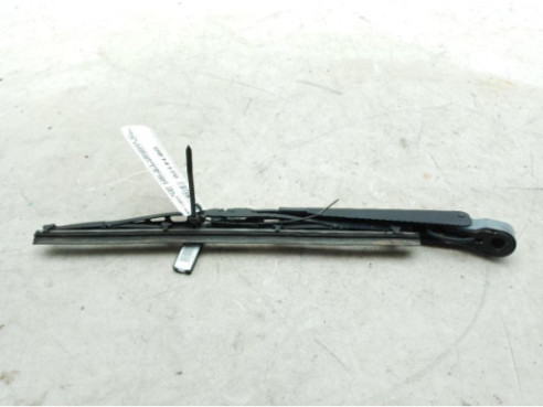 1793812  BRAZO LIMPIAPARABRISAS TRA PORTÓN FORD ECOSPORT|Desguaces La Cabaña