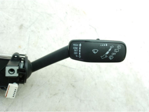 5Q0953521GE MANDO COMPLETO SEAT ARONA (KJ7)|Desguaces La Cabaña