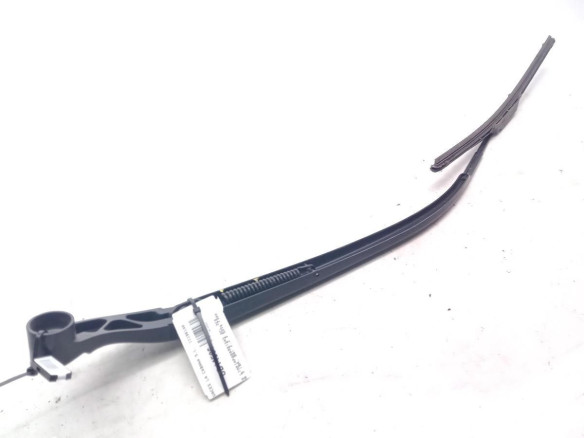 BHS367321  BRAZO LIMPIAPARABRISAS DEL DER MAZDA 3 (BM, BN)|Desguaces La Cabaña