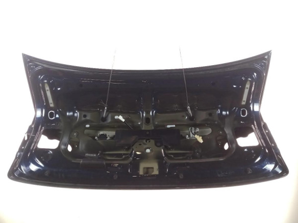 6440153112  TAPA MALETA LEXUS IS II (_E2_)|Desguaces La Cabaña