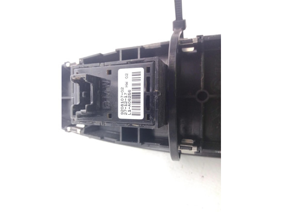 920810702 MANDO ELEVALUNAS PUERTA LAT DEL DER BMW X1 (F48)|Desguaces La Cabaña