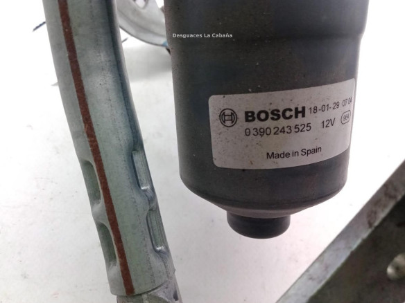 0390243525 MOTOR LIMPIAPARABRISAS DEL BMW X1 (F48)|Desguaces La Cabaña