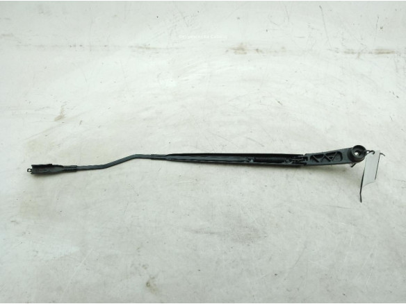 98320Q0000 BRAZO LIMPIAPARABRISAS DEL DER HYUNDAI i20 III (BC3, BI3)|Desguaces La Cabaña