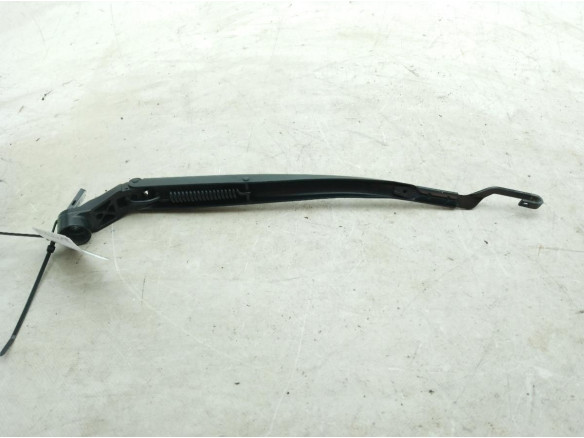 8522153070  BRAZO LIMPIAPARABRISAS DEL IZQ LEXUS IS II (_E2_)|Desguaces La Cabaña