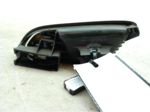 AM51U22600BDW MANILLA PUERTA LAT TRA DER INT FORD FOCUS III Turnier|Desguaces La Cabaña