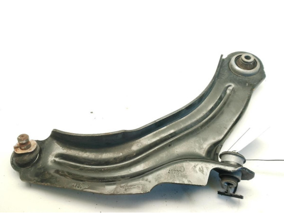 545052354R  BRAZO SUSPENSION DEL IZQ INF RENAULT ZOE (BFM_)|Desguaces La Cabaña