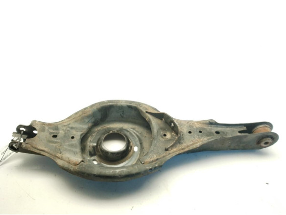 GHP928300  BRAZO SUSPENSION TRA DER INF CENTRAL MAZDA 6 Ranchera familiar (GJ, GL)|Desguaces La Cabaña