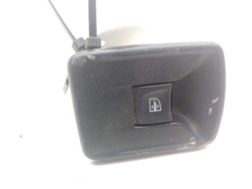 MANDO ELEVALUNAS PUERTA LAT DEL DER DACIA DOKKER|Desguaces La Cabaña