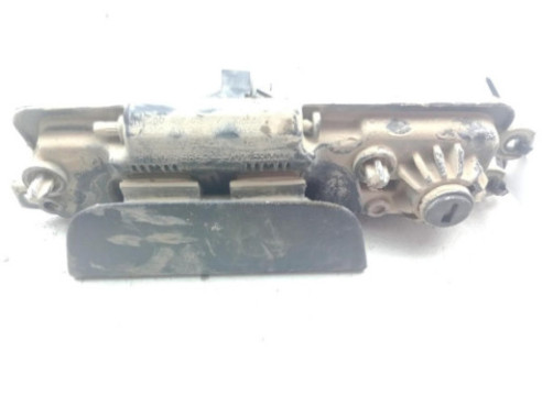 806079586R MANILLA PORTON / TAPA MALETA EXT DACIA DOKKER|Desguaces La Cabaña
