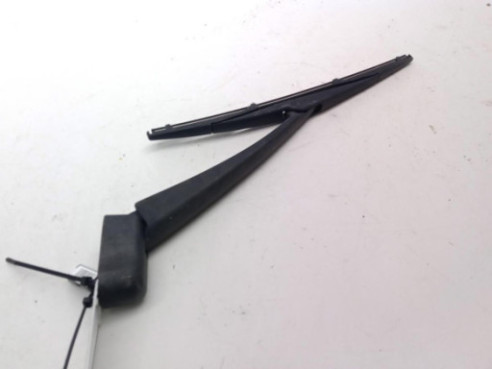 988111H000  BRAZO LIMPIAPARABRISAS TRA PORTÓN KIA SPORTAGE (SL)|Desguaces La Cabaña