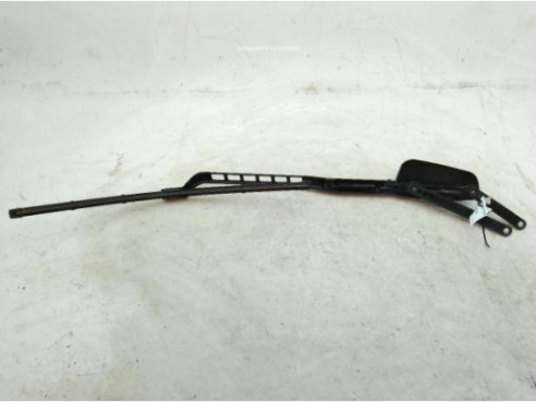 24027217 BRAZO LIMPIAPARABRISAS DEL DER MERCEDES BENZ GLE (W166)|Desguaces La Cabaña
