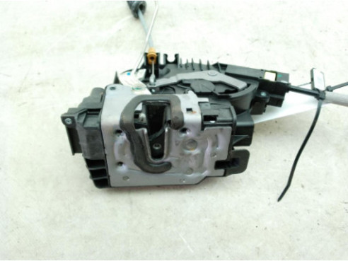 A2220063999 CERRADURA PUERTA LAT DEL IZQ MERCEDES BENZ GLE (W166)|Desguaces La Cabaña