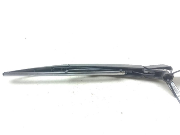 BRAZO LIMPIAPARABRISAS TRA PORTÓN PEUGEOT 208 II (UB_, UP_, UW_)|Desguaces La Cabaña