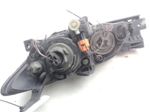 FARO DERECHO MAZDA 3 Sedán (BK)|Desguaces La Cabaña