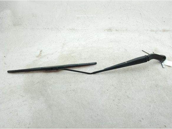 LR064426  BRAZO LIMPIAPARABRISAS DEL DER LAND ROVER DISCOVERY SPORT (L550)|Desguaces La Cabaña