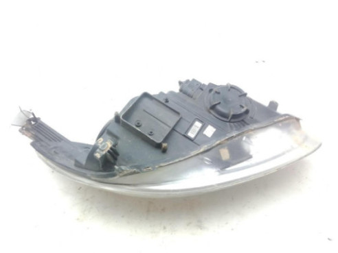 BM5113W030AH FARO IZQUIERDO FORD FOCUS III Turnier|Desguaces La Cabaña