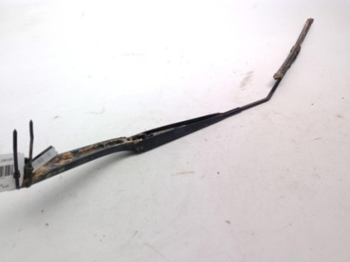 28886BA61A  BRAZO LIMPIAPARABRISAS DEL DER NISSAN JUKE (F15)|Desguaces La Cabaña