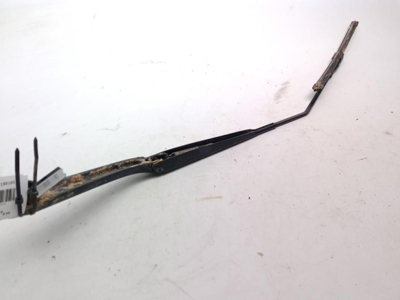 28886BA61A  BRAZO LIMPIAPARABRISAS DEL DER NISSAN JUKE (F15)|Desguaces La Cabaña