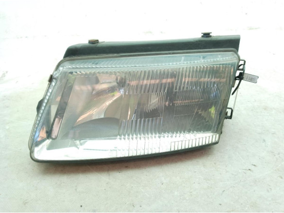 FARO IZQUIERDO VW PASSAT (3B2)|Desguaces La Cabaña