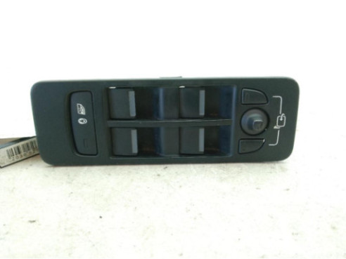 MANDO ELEVALUNAS PUERTA LAT DEL IZQ LAND ROVER DISCOVERY SPORT (L550)|Desguaces La Cabaña