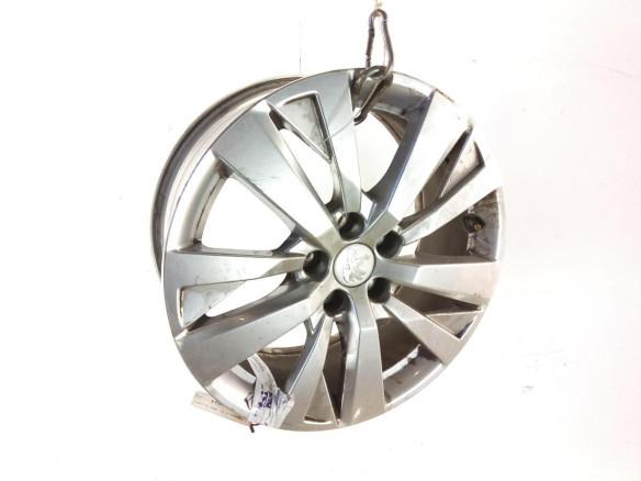 9809687177 LLANTA ALUMINIO 3 PEUGEOT 5008 II|Desguaces La Cabaña