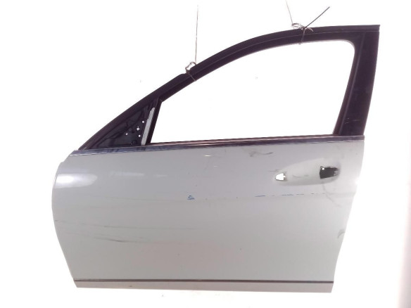 A2047220110 PUERTA LAT DEL IZQ MERCEDES BENZ CLASE C (W204)|Desguaces La Cabaña